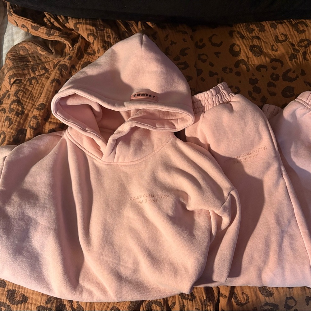 Comfort Collection Kids Pink Hoodie & Sweatpants Matching Set